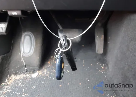 2010 Chrysler 300 Touring/Signature Series/Executive Series z USA, uszkodzony, nr VIN 2C3CA5CV7AH168007